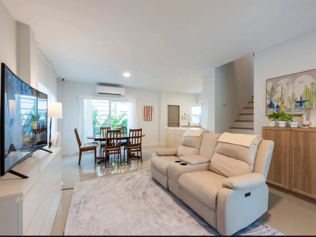 ปล่อยเช่า Grande Pleno Mega Bangna ขนาด36.20 ตร.ว. ที่จอดรถ2 คัน - ห้องรับแขก