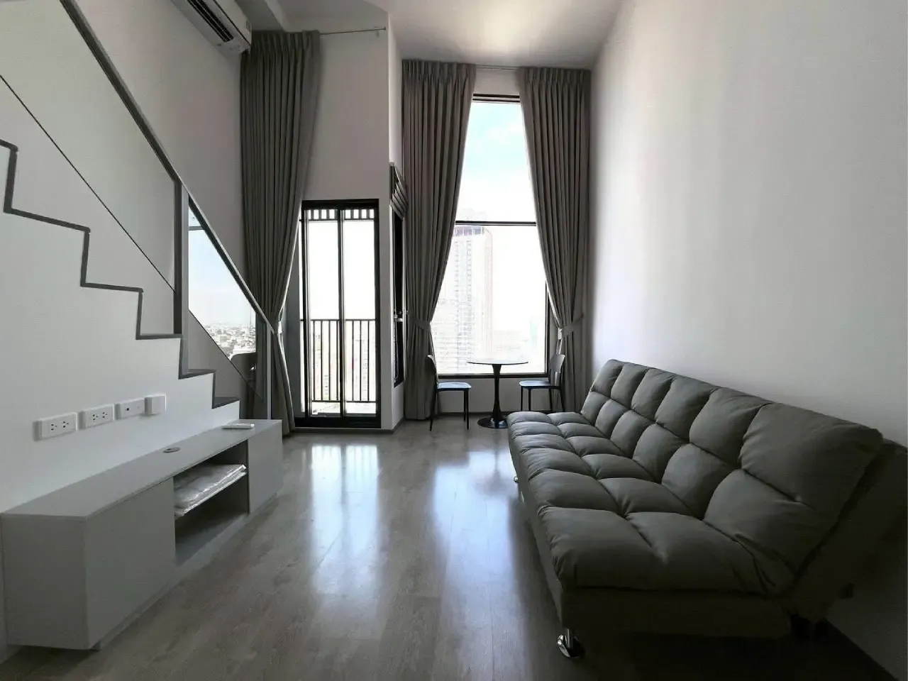 เช่าคอนโด ห้องรับแขก @ห้วยขวาง กรุงเทพ