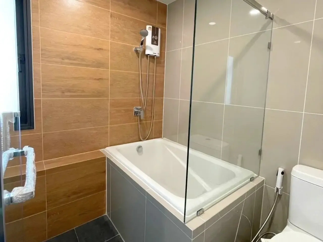 เช่าบ้าน อ่างอาบน้ำ @บางพลี สมุทรปราการ