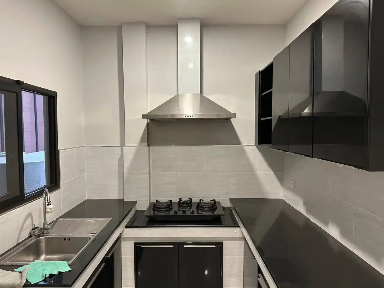 เช่าบ้าน ห้องครัว @บางพลี สมุทรปราการ