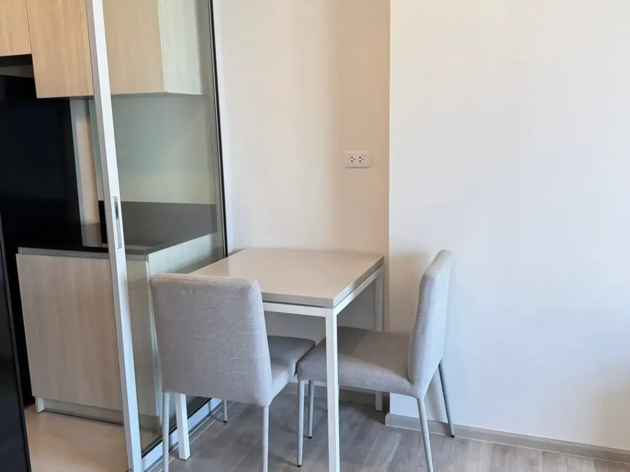 เช่าคอนโด โต๊ะกินข้าว @บางกะปิ กรุงเทพ