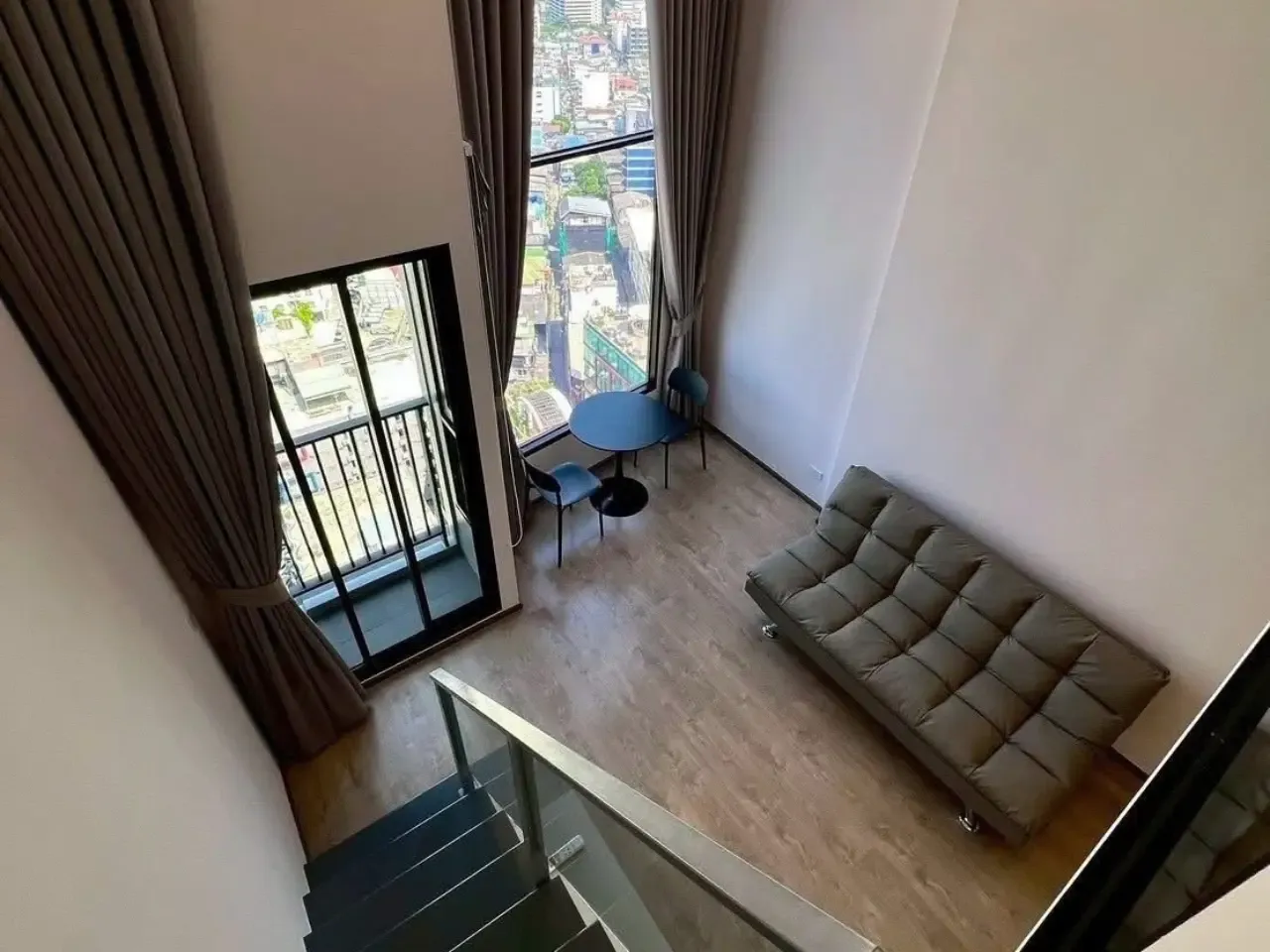 เช่าคอนโด ชั้นล่าง @ห้วยขวาง กรุงเทพ