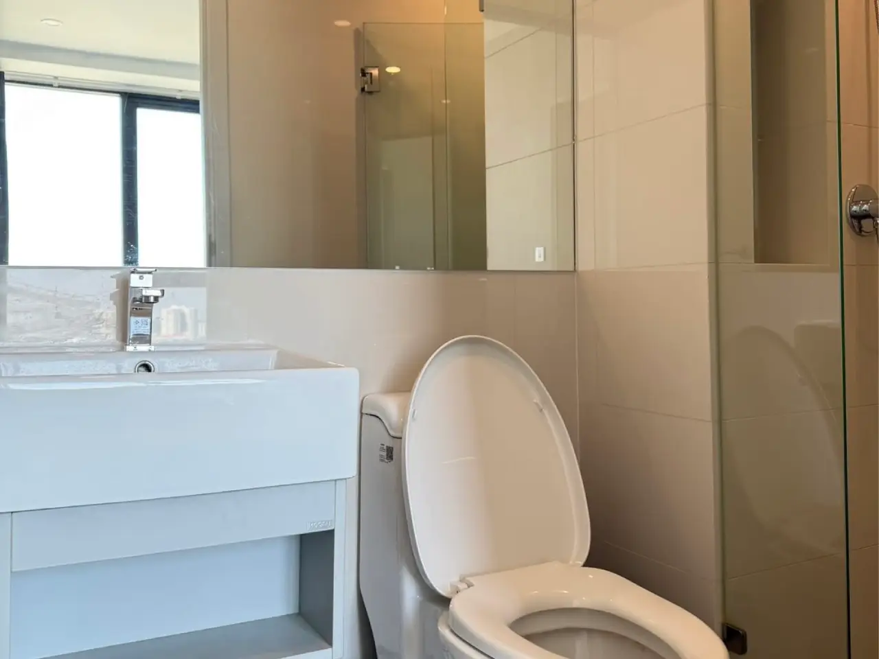 ปล่อยเช่า Knights Bridge Prime Sathorn ชั้น23 ขนาด24.67 ตร.ม. ห้องสวย - ห้องน้ำ