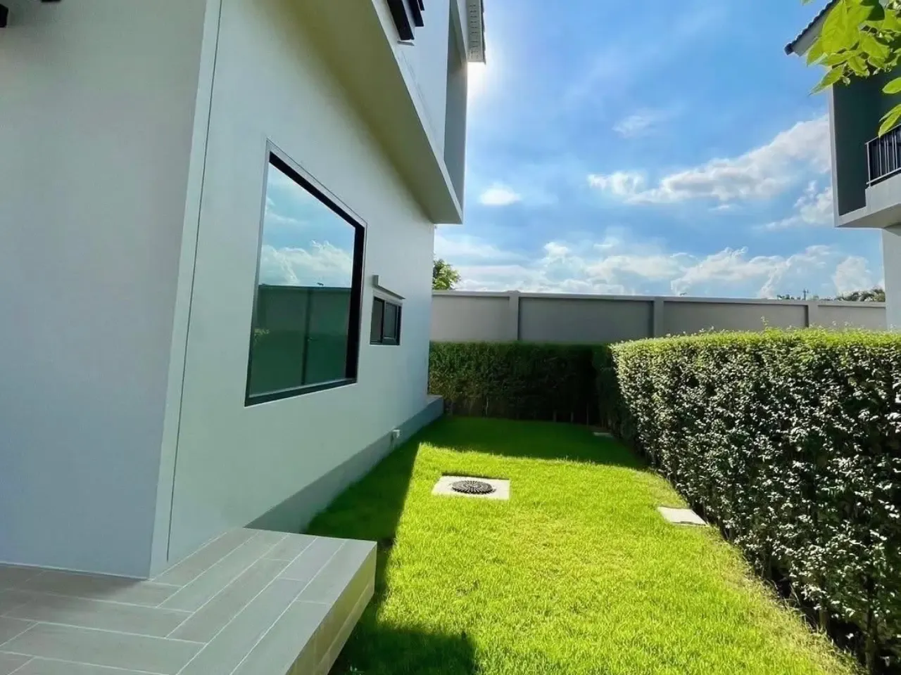 เช่าบ้าน สวนข้างบ้าน @บางพลี สมุทรปราการ