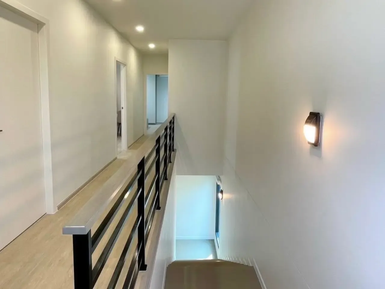 เช่าบ้าน ทางขึ้นชั้น2 @บางพลี สมุทรปราการ